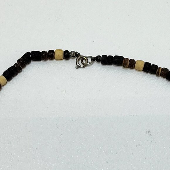 Shark Tooth Surfer Necklace Coconut Beads Natural Shell Black Stone Handmade VTG - Picture 4 of 7